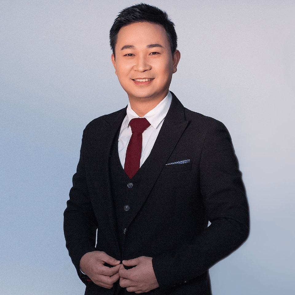 林 文 鹏