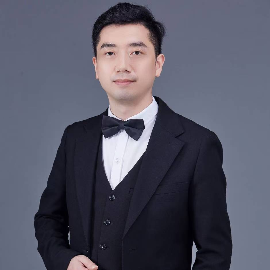 许 中 华